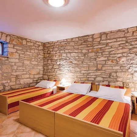 Vidulinka Guest house