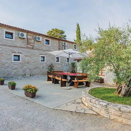 Vidulinka Guest house